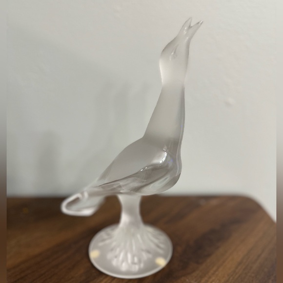 Lalique France Frosted Crystal Seagull Figurine Large - Picture 4 of 6